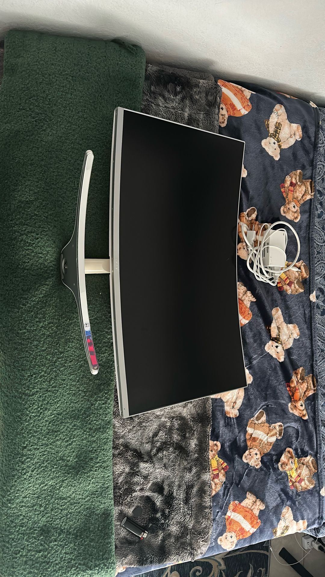 Acer 31.5 inch Monitor 