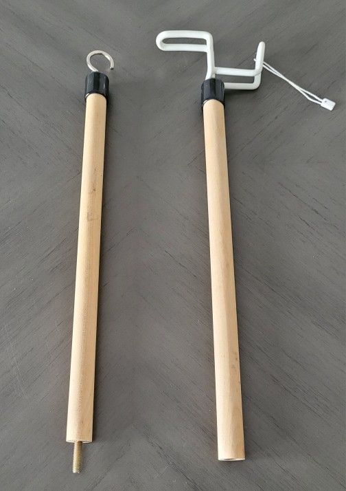 Wooden Dressing Stick/Elderly/Disabled/Dressing Aid/Seniors
