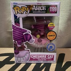 Funko Pop Chesire Cate Glow / Flocked