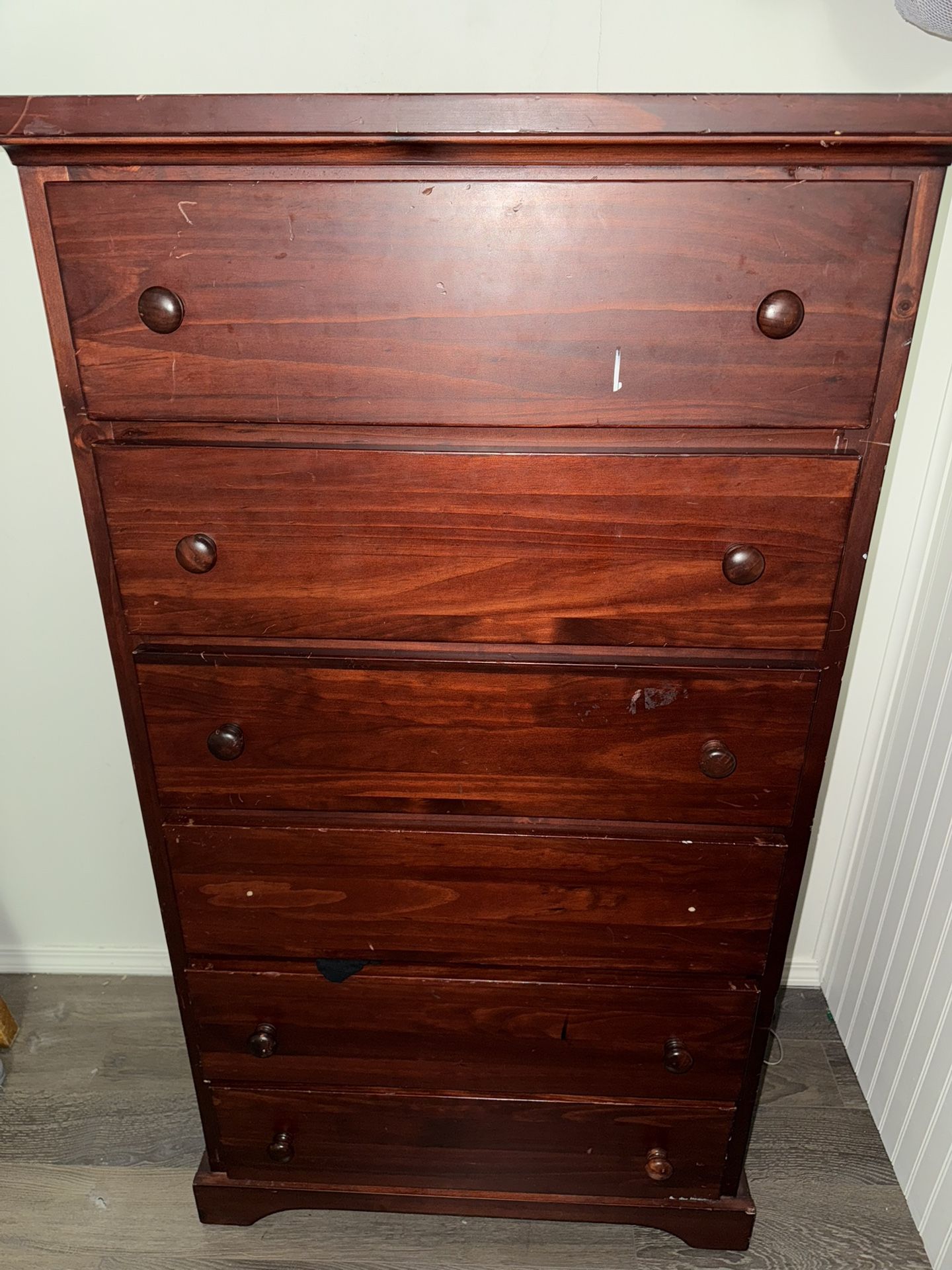 dresser
