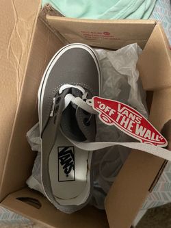 Vans unisex brand new
