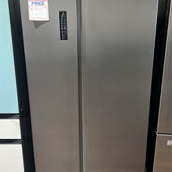 COUNTER DEPTH SMUDGE PROOF SIDE BY SIDE REFRIGERATOR