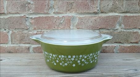 Vintage Corning Corelle Spring Blossom 2.5 Qt. Round Covered Casserole Dish/Lid