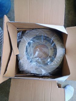 1(contact info removed)  F 250 - F350 super duty 4wd brakes and rotors  set  front