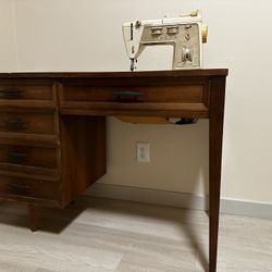 Vtg MCM Floating Walnut Desk 1970 Bakersfield Singer Sewing Table