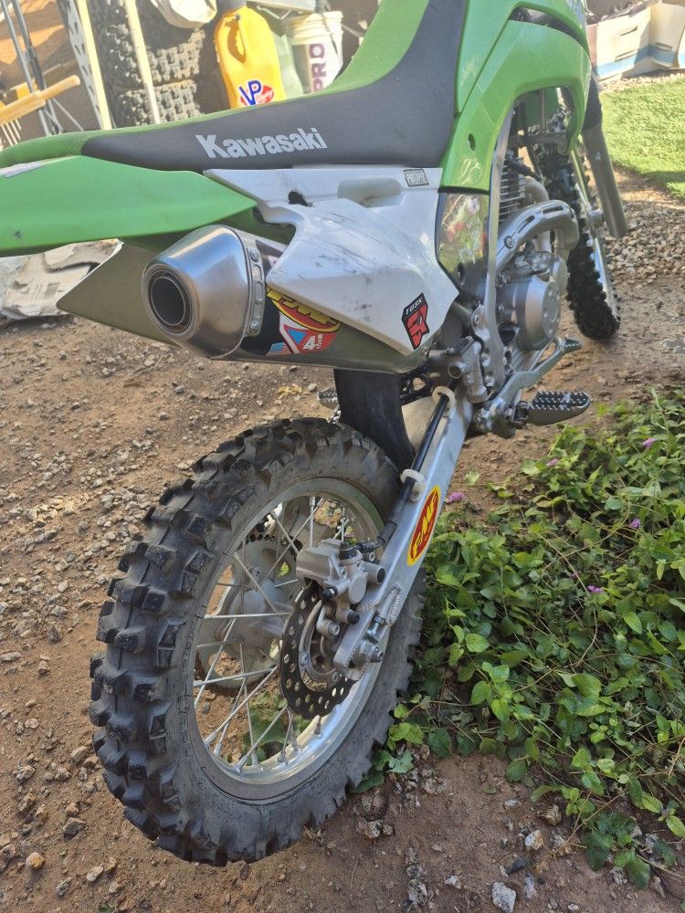 2022 Kawasaki Klx 140