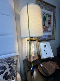 32" Farmhouse Oak Table Lamp