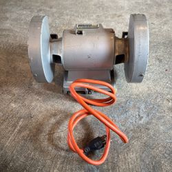 Black And decker 5" bench grinder