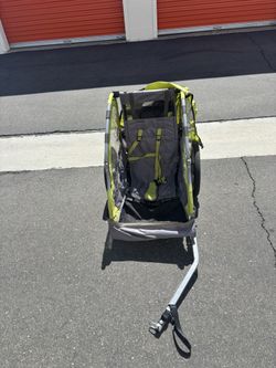 Kids bike trailer