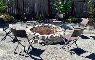 Set of 6 Outdoor Rattan Wicker Folding Stackable Chairs – Excellent Condition