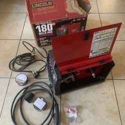 Lincoln Electric Weld-Pak 180 Amp MIG Flux-Core Wire Feed Welder, 230V, Aluminum Welder with Spool G