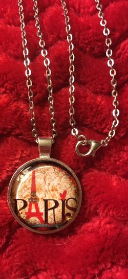 Paris Eiffel Tower Pendant Necklace