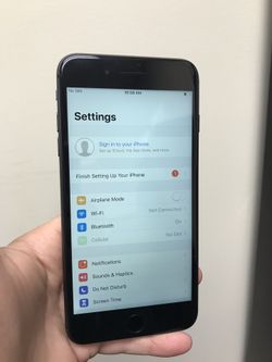 iPhone 8 Plus 64GB Factory Unlocked