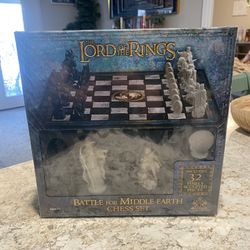 Lord Of The Rings Chess Set