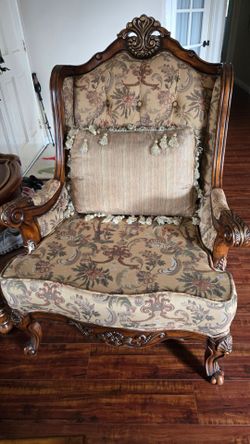 AICO Michael Amini- High End chairs