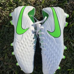 Nike Tiempo Legend 8 Elite 