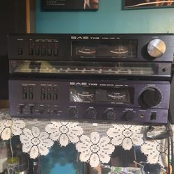 SAE stereo tuner and control amplifier