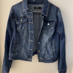 Women’s Jean/Denim Jacket Size M
