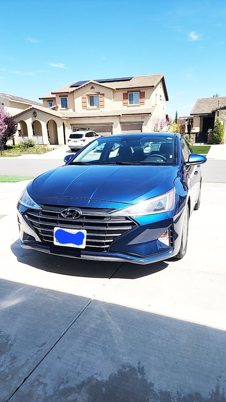 2019 Hyundai Elantra