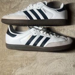 Adidas Samba