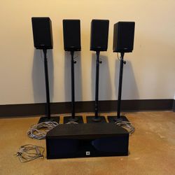 JBL Studio 520C Center Channel Speaker with (x4) Bookshelf Speakers
