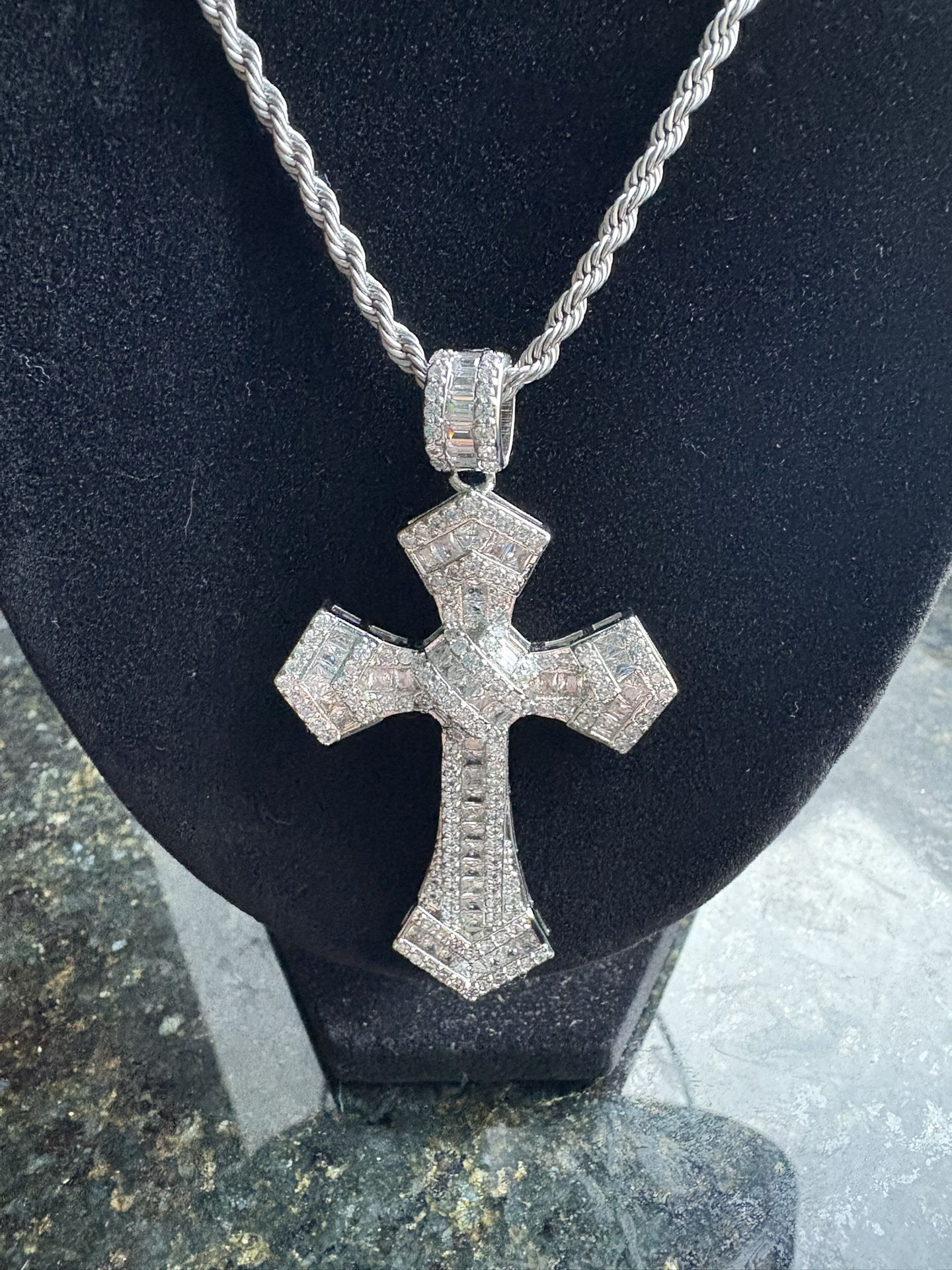 Moissanite Cross And Chain
