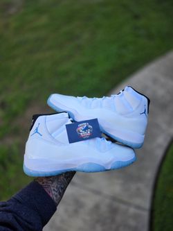 Jordan 11 'Legend Blue' Sz 12