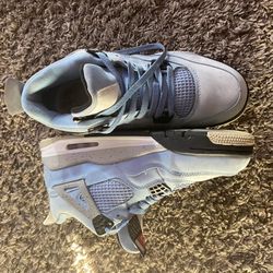 Air Jordan 4 Retro  "university Blue"