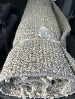 Free Large Gray Rug