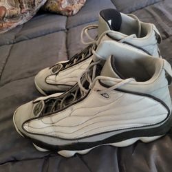 Used Midtop Nike Shoes Gray White Black Jordan Size 11