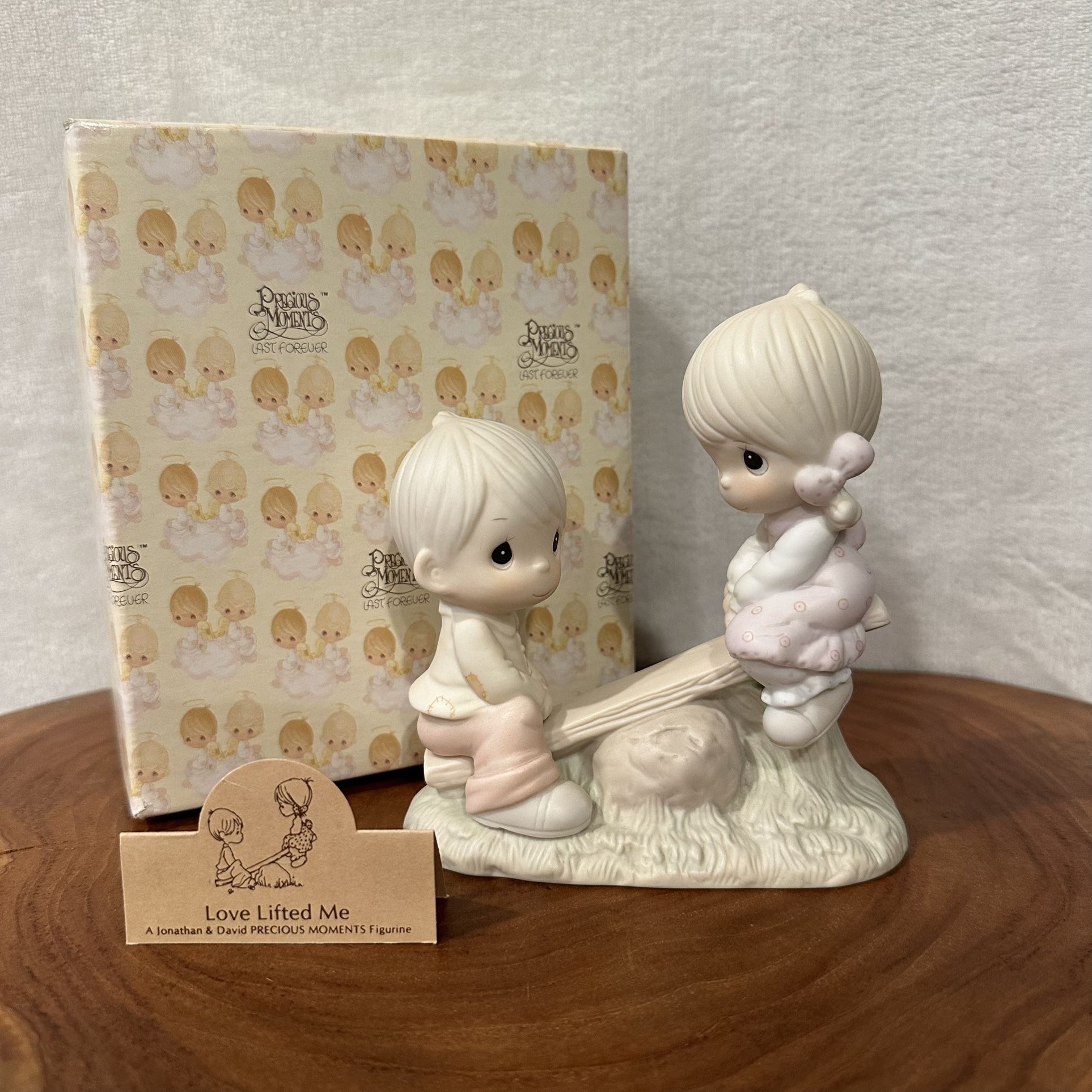 Precious Moments - Love Lifted Me