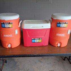3 Piece Igloo Coolers 