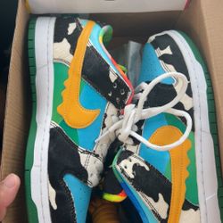 Ben and Jerry dunks size 9