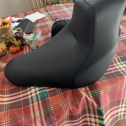 Low Rider S Seat