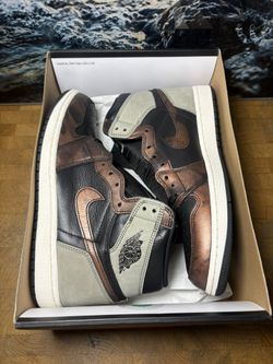 Air Jordan 1 Retro High OG Patina Mint