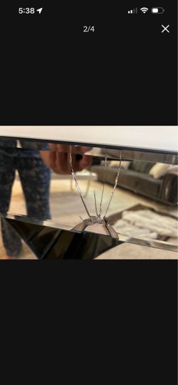 Free  Entry table glass