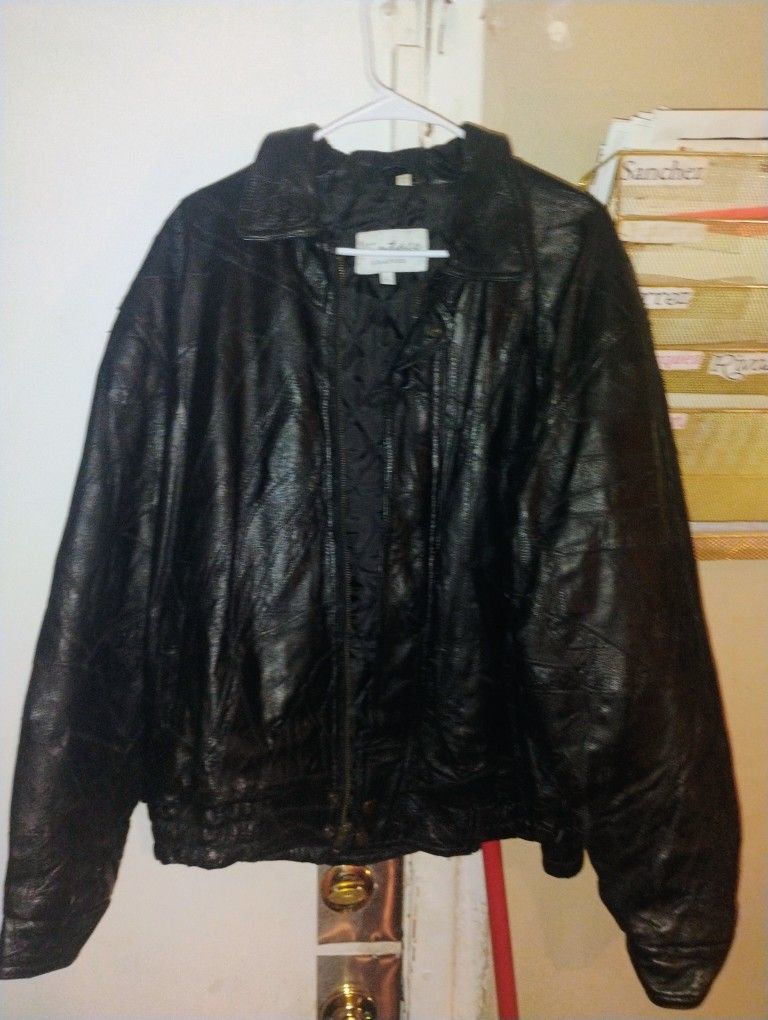 Vintage Leather Jacket Size Large Send Offers