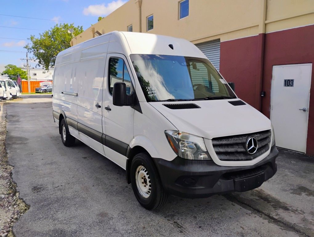 2016 Mercedes-Benz Sprinter Cargo