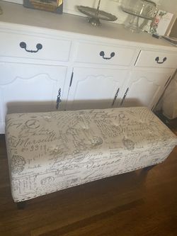 Upholstered Bench In Natural