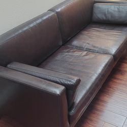 Free Light Couch