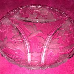 Fantasia Crystal Clear Studios 13” Divided Glass Platter Frosted Hummingbirds FLAWLESS!