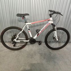 BICYCLE NORTHROCK 21 SPEED SIZE 26 BRAND NEW 