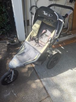 Free Bob Stroller