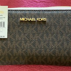 Michael Kor Wallet-PRICE REDUCTION-NOT SOLD