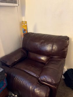 Sofa / leather