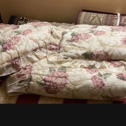 Floral Queen Bedding