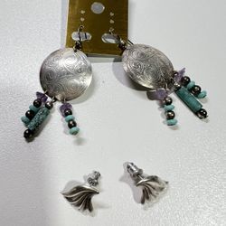 Earrings~Vintage Etched Disc Earrings 2 pairs 