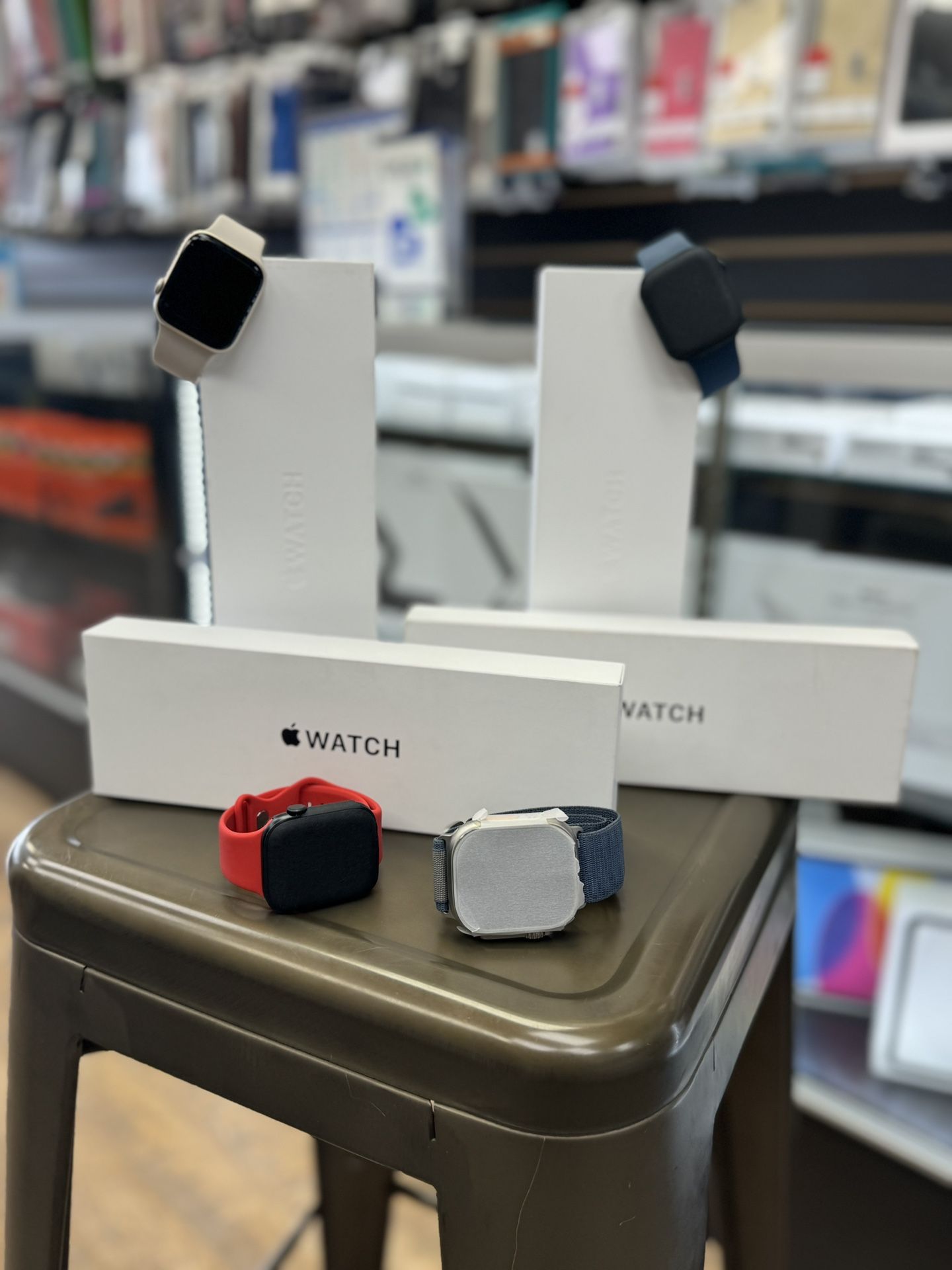 Apple Watch S9 41mm Available