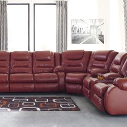 [SPECIAL] Vacherie Salsa Reclining Sectional

