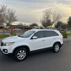 2012 Kia Sorento LX 